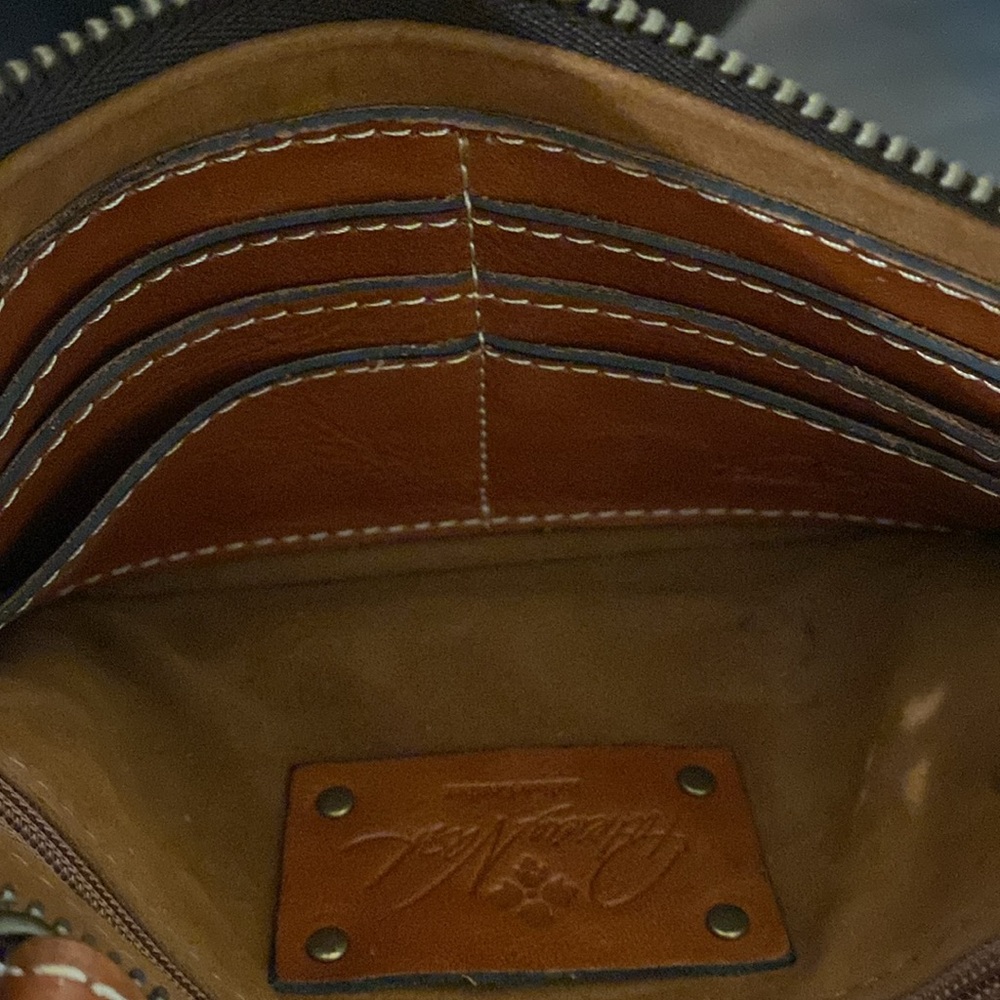 Patricia Nash Floral Leather wristlet - Picture 7 of 7